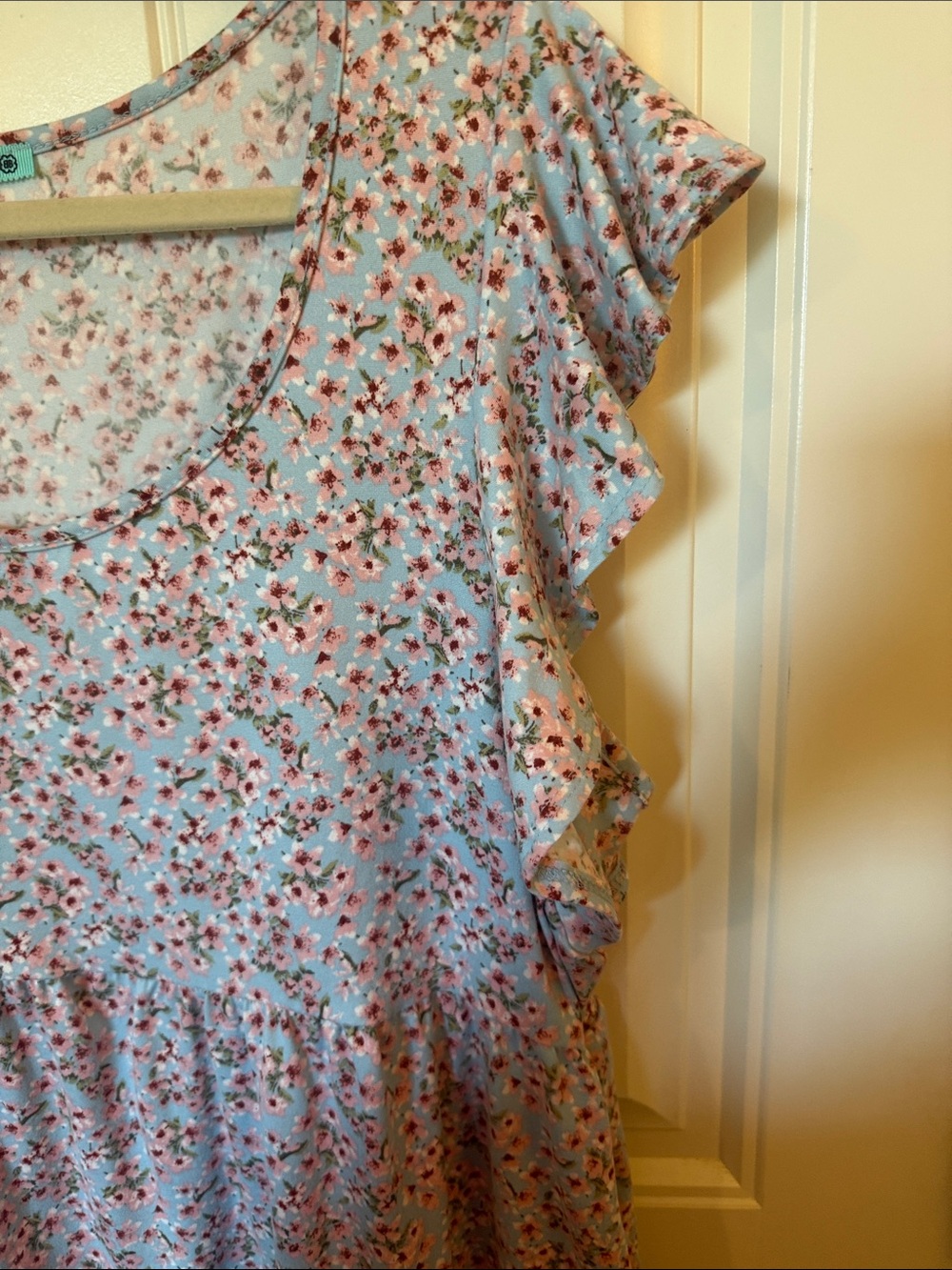 P.S. Kate Floral Ruffle-Sleeve Women's Babydoll Top - Picture 3 of 7